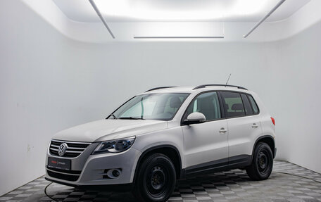 Volkswagen Tiguan I, 2010 год, 995 000 рублей, 1 фотография