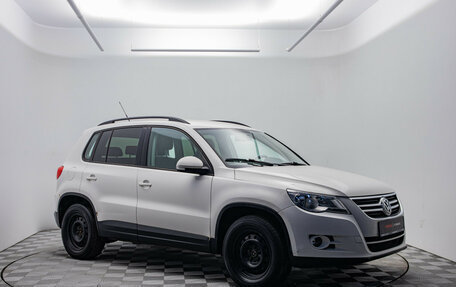Volkswagen Tiguan I, 2010 год, 995 000 рублей, 3 фотография