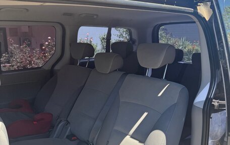 Hyundai H-1 II рестайлинг, 2017 год, 2 050 000 рублей, 7 фотография