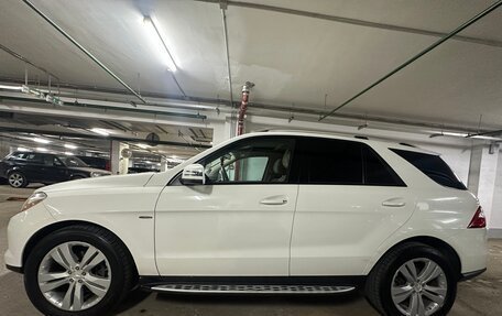 Mercedes-Benz M-Класс, 2011 год, 1 800 000 рублей, 4 фотография