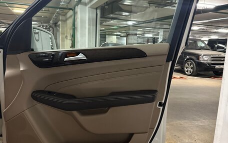 Mercedes-Benz M-Класс, 2011 год, 1 800 000 рублей, 6 фотография