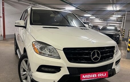 Mercedes-Benz M-Класс, 2011 год, 1 800 000 рублей, 2 фотография