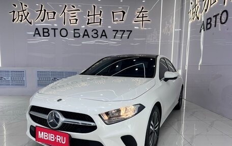 Mercedes-Benz A-Класс, 2022 год, 2 120 000 рублей, 1 фотография