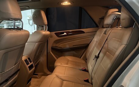 Mercedes-Benz M-Класс, 2011 год, 1 800 000 рублей, 11 фотография