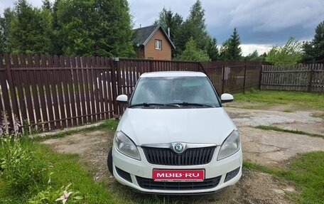 Skoda Fabia II, 2011 год, 290 000 рублей, 1 фотография