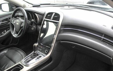 Chevrolet Malibu VIII, 2012 год, 999 000 рублей, 7 фотография