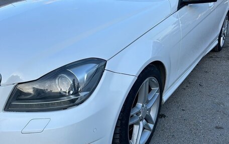 Mercedes-Benz C-Класс, 2012 год, 1 500 000 рублей, 5 фотография
