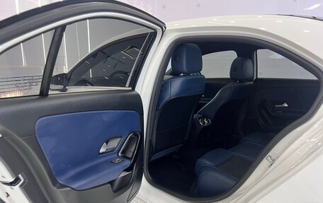 Mercedes-Benz A-Класс, 2022 год, 2 120 000 рублей, 13 фотография