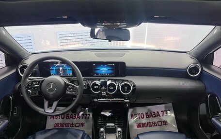Mercedes-Benz A-Класс, 2022 год, 2 120 000 рублей, 15 фотография