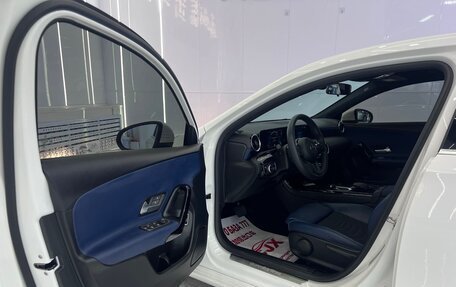 Mercedes-Benz A-Класс, 2022 год, 2 120 000 рублей, 7 фотография