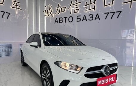 Mercedes-Benz A-Класс, 2022 год, 2 120 000 рублей, 3 фотография