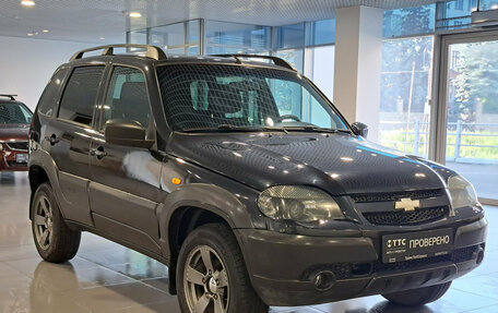 Chevrolet Niva I рестайлинг, 2016 год, 535 000 рублей, 3 фотография