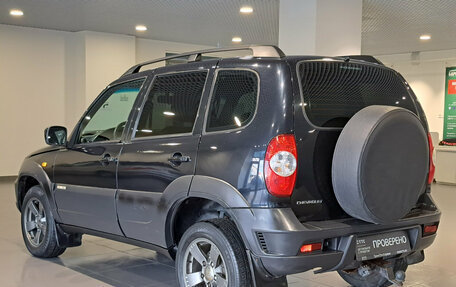 Chevrolet Niva I рестайлинг, 2016 год, 535 000 рублей, 8 фотография
