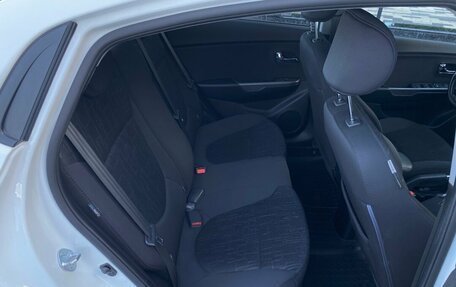 KIA Rio III рестайлинг, 2013 год, 959 000 рублей, 10 фотография