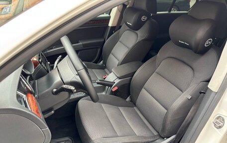 Skoda Superb III рестайлинг, 2012 год, 870 000 рублей, 8 фотография