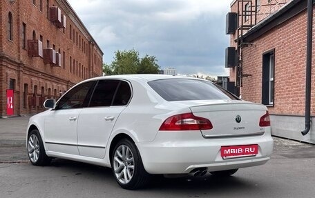 Skoda Superb III рестайлинг, 2012 год, 870 000 рублей, 4 фотография