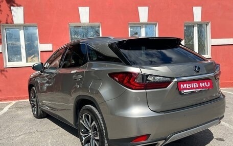 Lexus RX IV рестайлинг, 2022 год, 4 900 000 рублей, 7 фотография