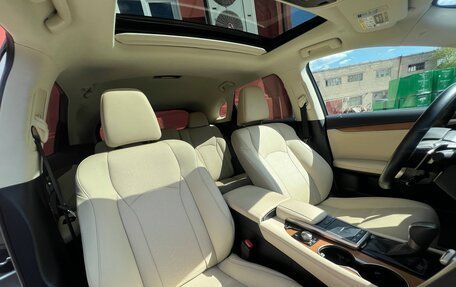 Lexus RX IV рестайлинг, 2022 год, 4 900 000 рублей, 22 фотография