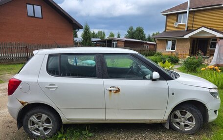 Skoda Fabia II, 2011 год, 290 000 рублей, 4 фотография