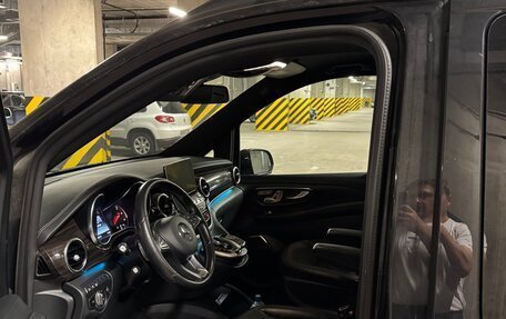 Mercedes-Benz V-Класс, 2018 год, 4 416 854 рублей, 8 фотография