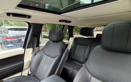 Land Rover Range Rover IV рестайлинг, 2022 год, 14 800 000 рублей, 27 фотография