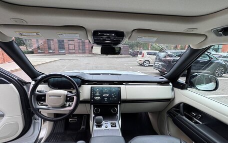 Land Rover Range Rover IV рестайлинг, 2022 год, 14 800 000 рублей, 30 фотография