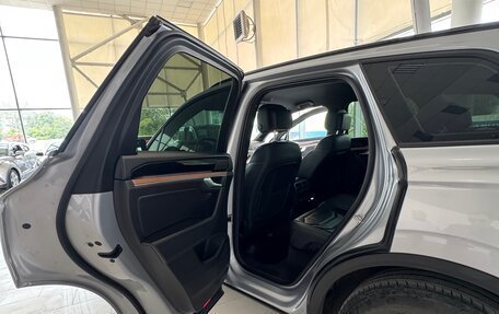 Volkswagen Touareg III, 2020 год, 3 999 000 рублей, 13 фотография