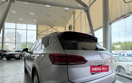 Volkswagen Touareg III, 2020 год, 3 999 000 рублей, 8 фотография