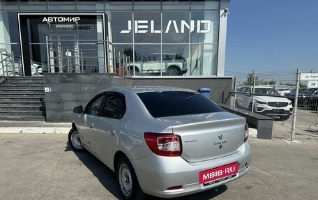 Renault Logan II, 2017 год, 650 000 рублей, 7 фотография