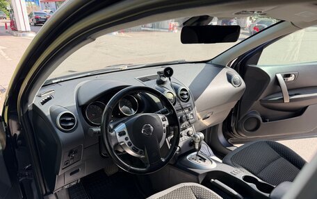 Nissan Qashqai, 2009 год, 630 000 рублей, 2 фотография