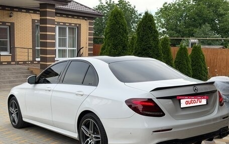 Mercedes-Benz E-Класс, 2020 год, 3 640 000 рублей, 5 фотография