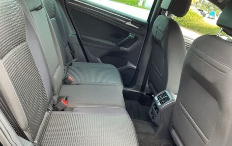 Volkswagen Tiguan II, 2023 год, 2 730 000 рублей, 14 фотография