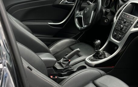 Opel Astra J, 2013 год, 1 100 000 рублей, 12 фотография