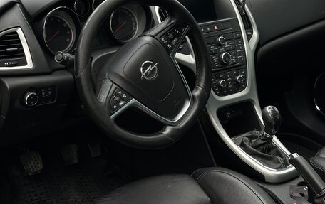 Opel Astra J, 2013 год, 1 100 000 рублей, 11 фотография