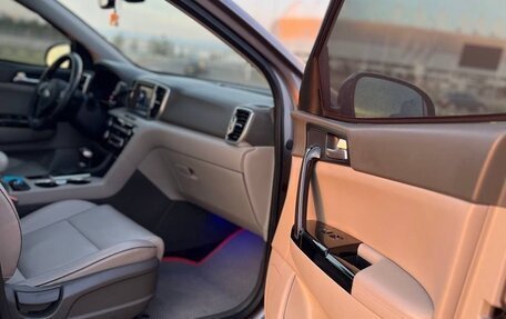 KIA Sportage IV рестайлинг, 2017 год, 2 150 000 рублей, 12 фотография