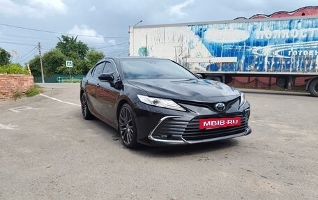Toyota Camry, 2019 год, 3 800 000 рублей, 4 фотография