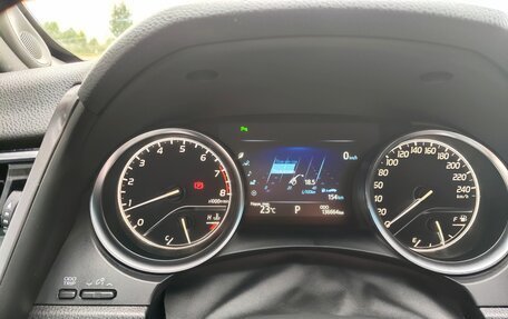 Toyota Camry, 2019 год, 3 800 000 рублей, 6 фотография