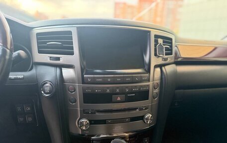 Lexus LX III, 2013 год, 2 999 999 рублей, 6 фотография