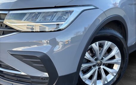Volkswagen Tiguan II, 2023 год, 2 740 000 рублей, 12 фотография