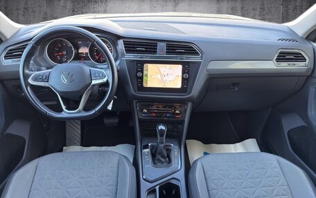 Volkswagen Tiguan II, 2023 год, 2 740 000 рублей, 9 фотография