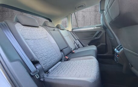 Volkswagen Tiguan II, 2023 год, 2 740 000 рублей, 17 фотография