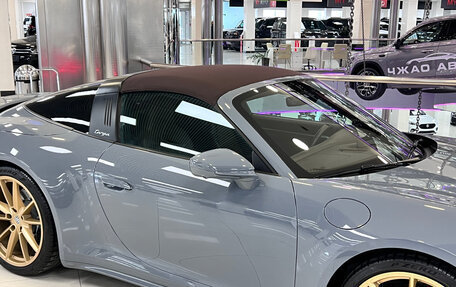 Porsche 911, 2024 год, 23 990 000 рублей, 5 фотография
