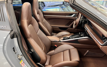 Porsche 911, 2024 год, 23 990 000 рублей, 29 фотография