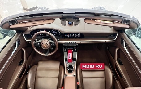 Porsche 911, 2024 год, 23 990 000 рублей, 24 фотография