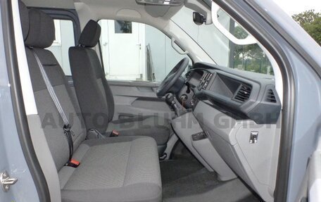 Volkswagen Transporter T6 рестайлинг, 2022 год, 3 250 000 рублей, 8 фотография
