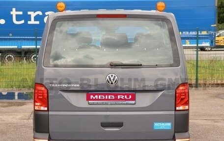 Volkswagen Transporter T6 рестайлинг, 2022 год, 3 250 000 рублей, 6 фотография