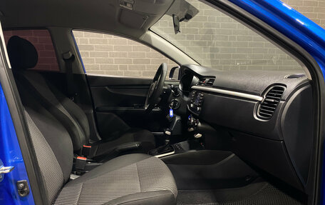 KIA Rio IV, 2019 год, 1 379 000 рублей, 10 фотография