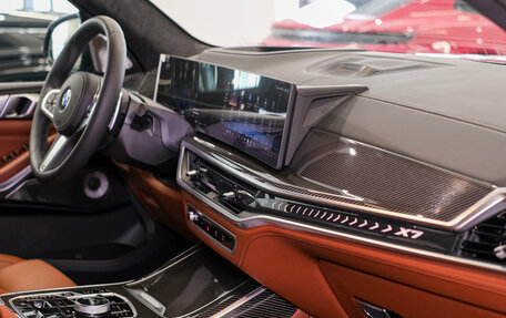 BMW X7, 2025 год, 18 507 000 рублей, 14 фотография