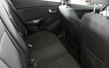 KIA Rio III рестайлинг, 2015 год, 1 279 990 рублей, 22 фотография