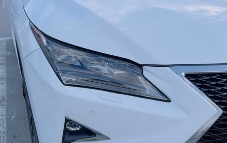 Lexus RX IV рестайлинг, 2017 год, 3 789 000 рублей, 6 фотография